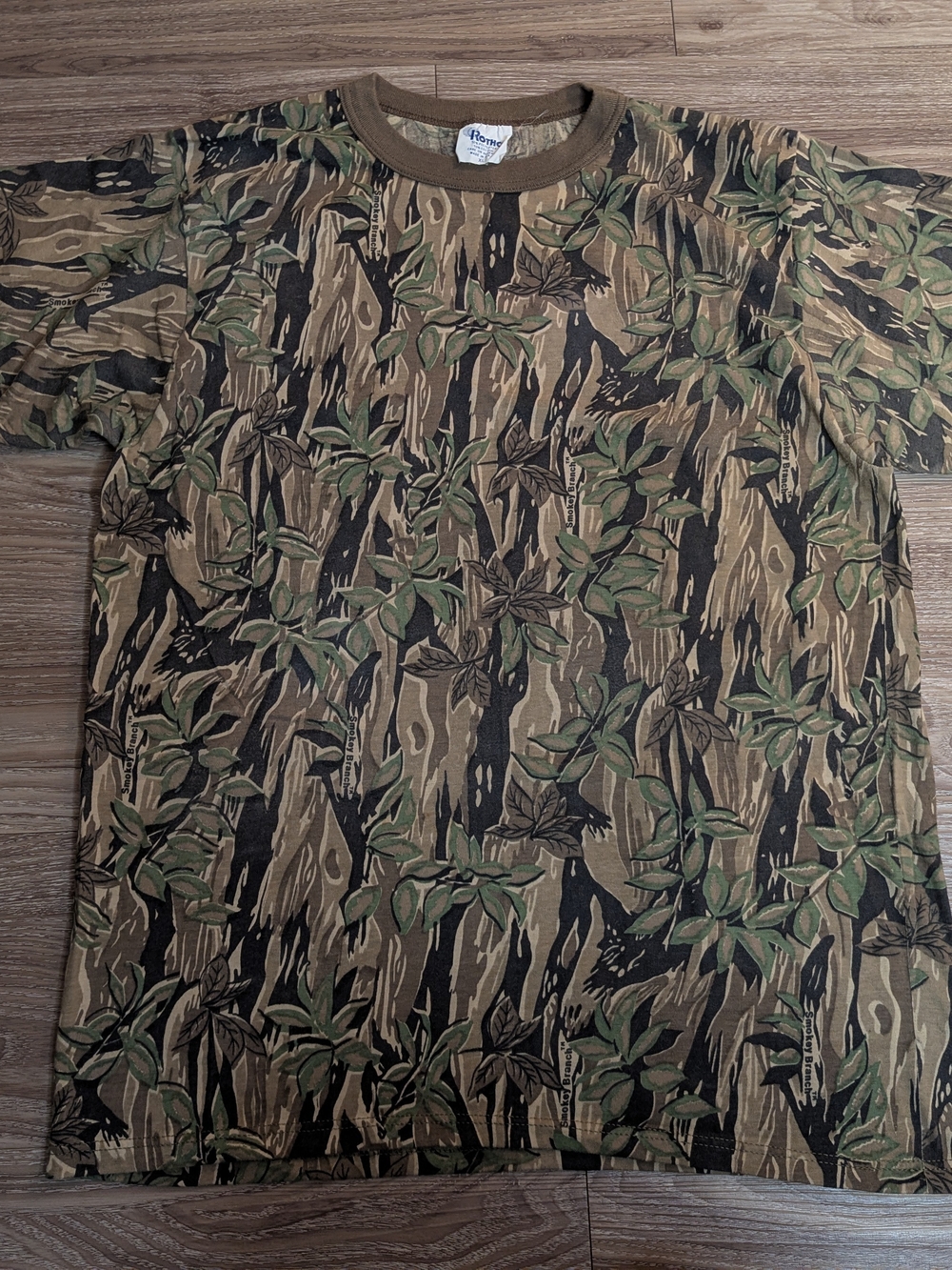 Vintage Rothco Smokey Branch Brown and Green Camo Tee XL